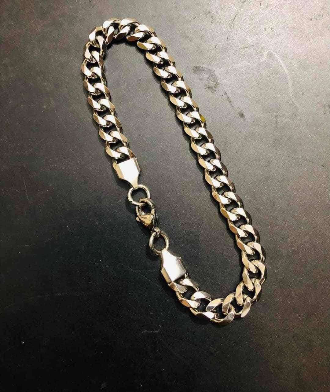 Messenger_creation_2049881765549934 colour guarrantee cuban bracelate - Image 1